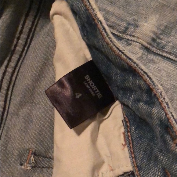 Express short shorts - Picture 3 of 3